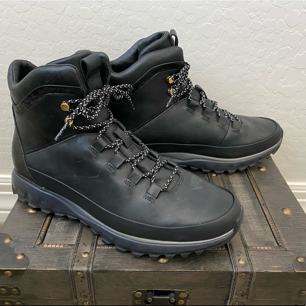 Cole Haan Zerogrand Hiker Sz 12